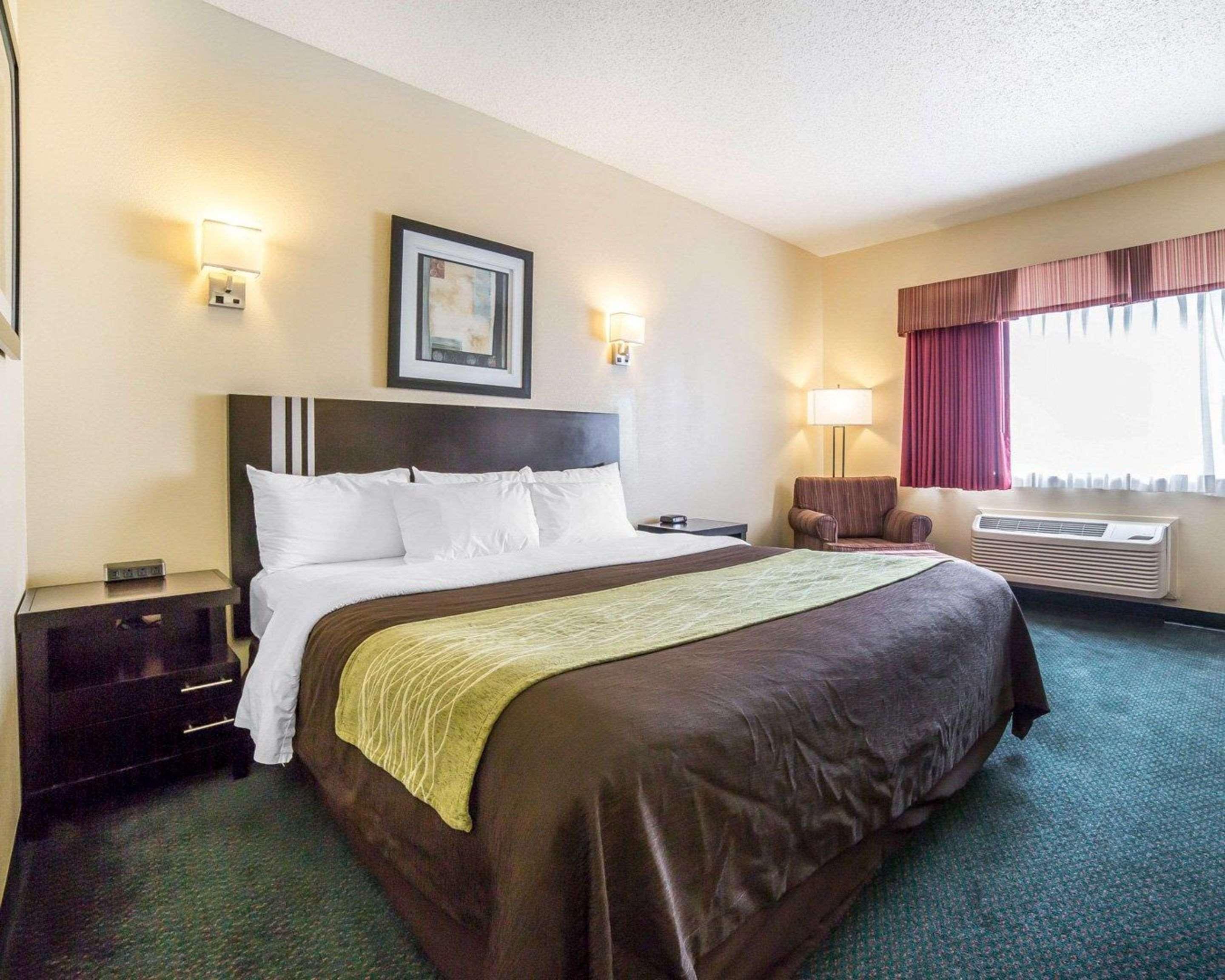 Fairbridge Inn & Suites Glendive Bagian luar foto