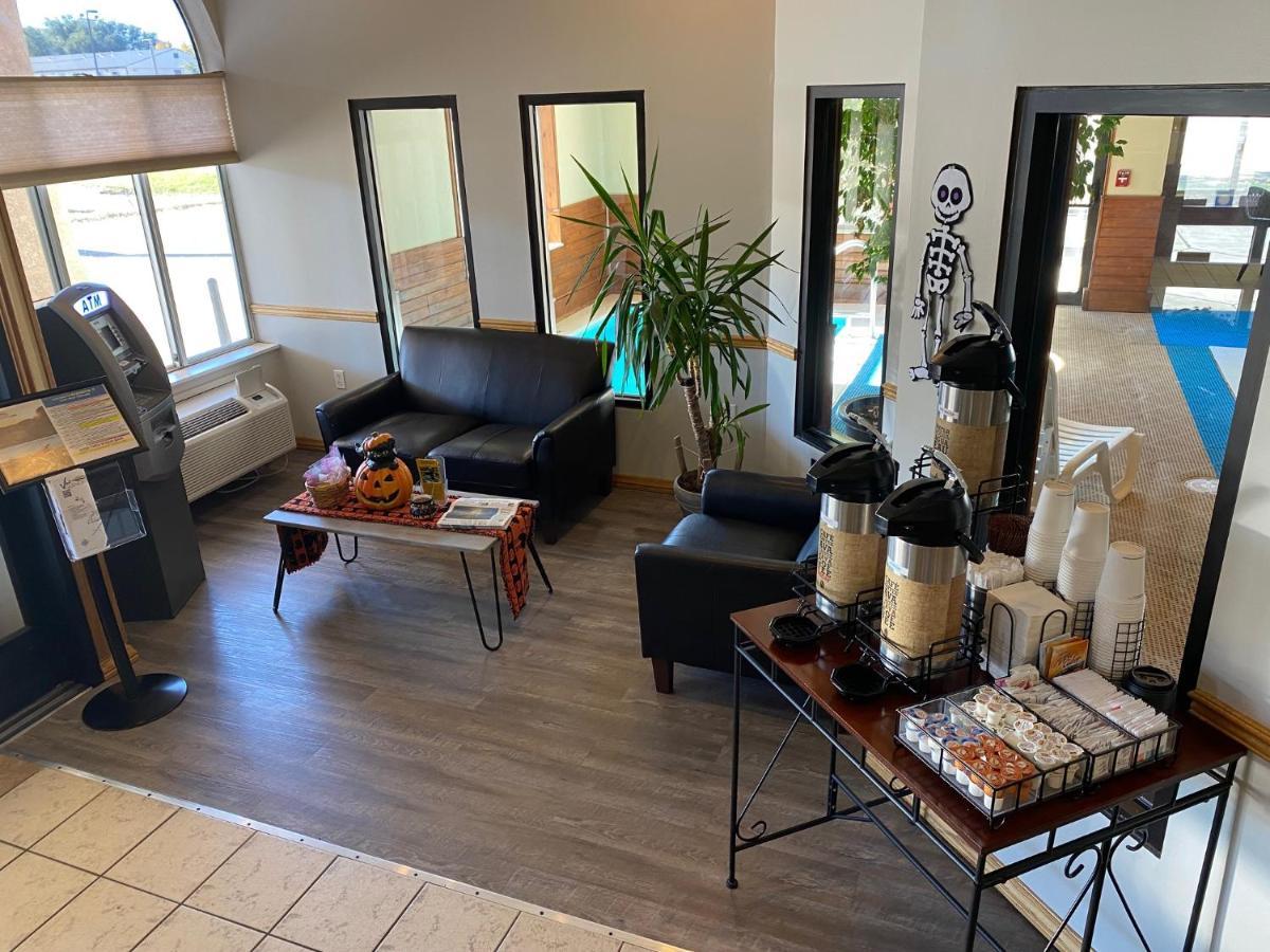Fairbridge Inn & Suites Glendive Bagian luar foto