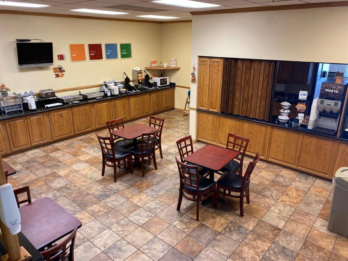 Fairbridge Inn & Suites Glendive Bagian luar foto